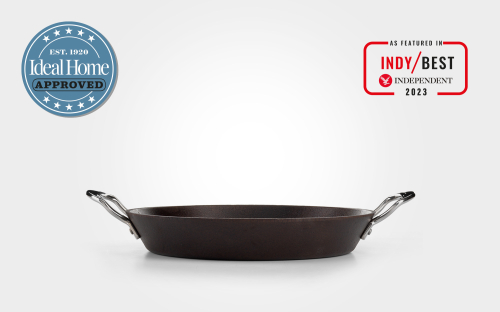 28cm Britannia cast iron frying pan, with side handles
